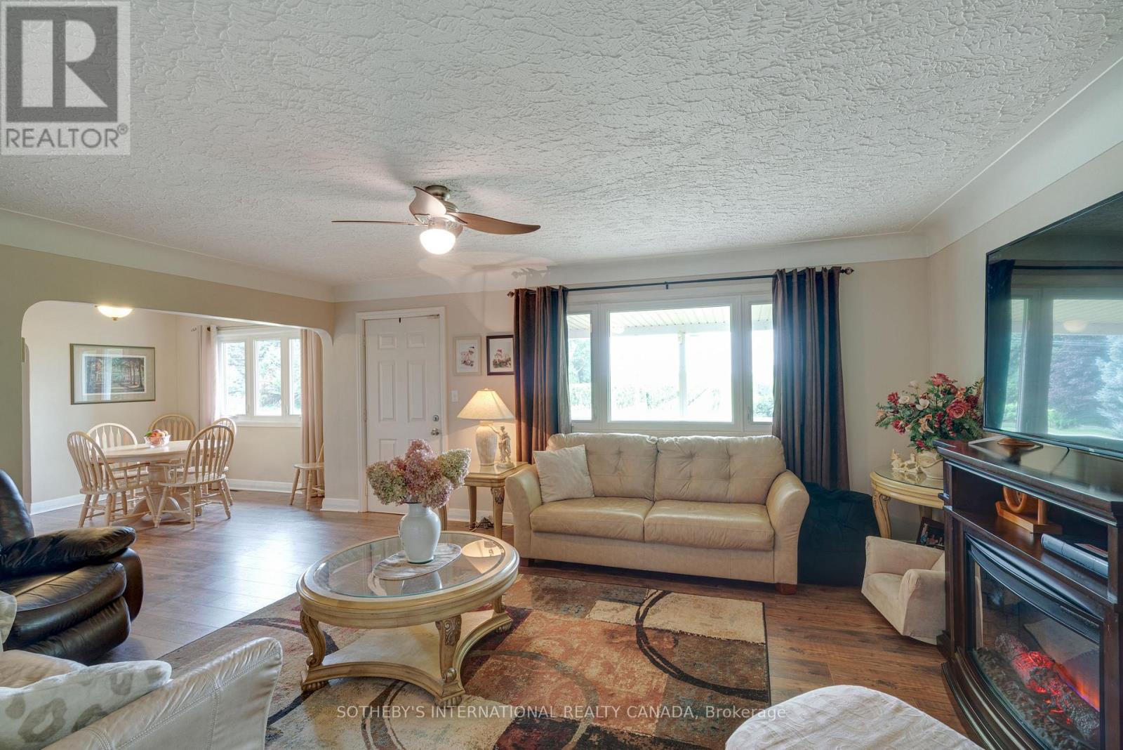 202 Hunter Road, Niagara-On-The-Lake, Ontario  L0S 1J0 - Photo 18 - X13449964