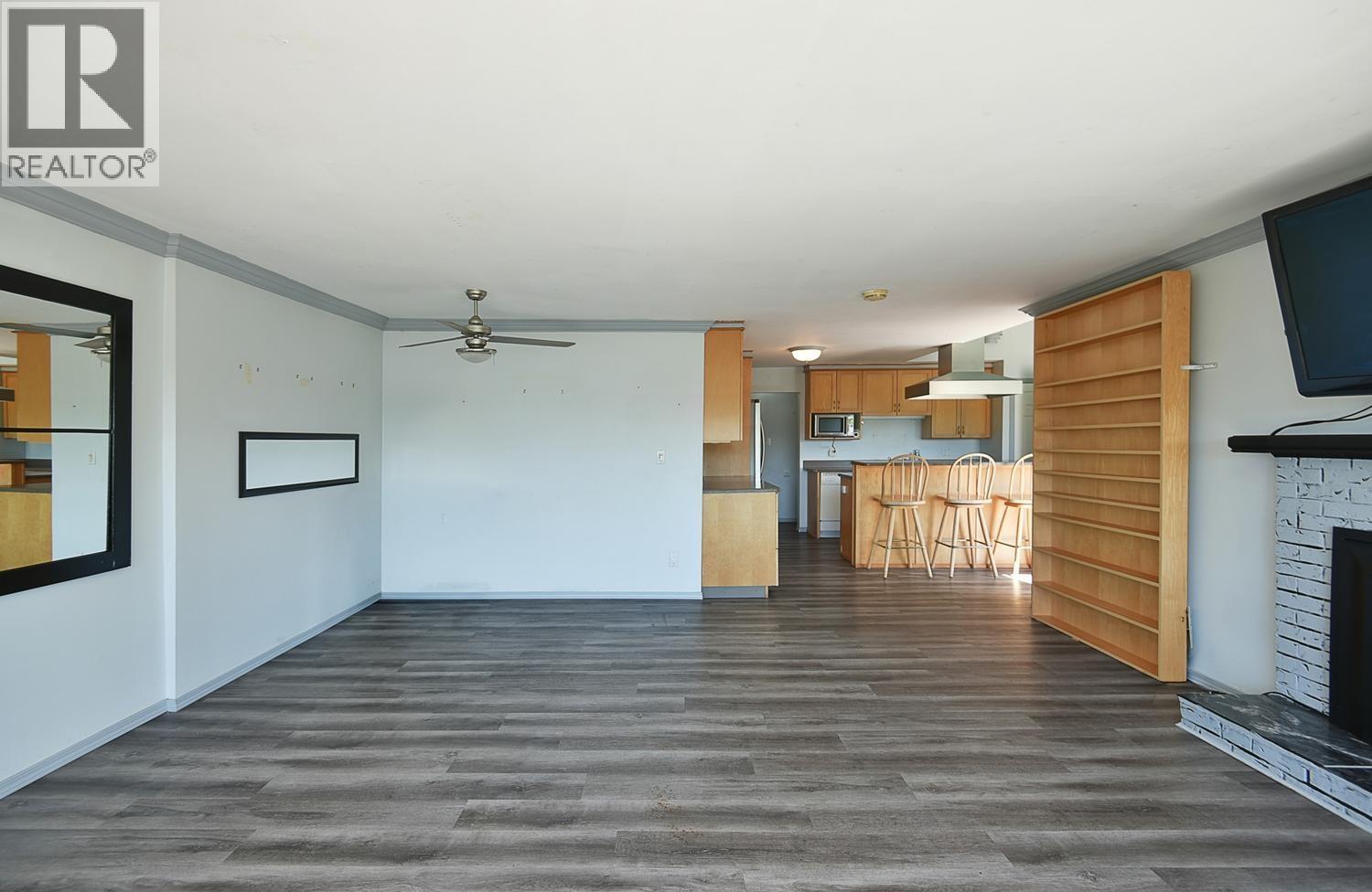 511 S Fletcher Road, Gibsons, British Columbia  V0N 1V8 - Photo 7 - R3136333