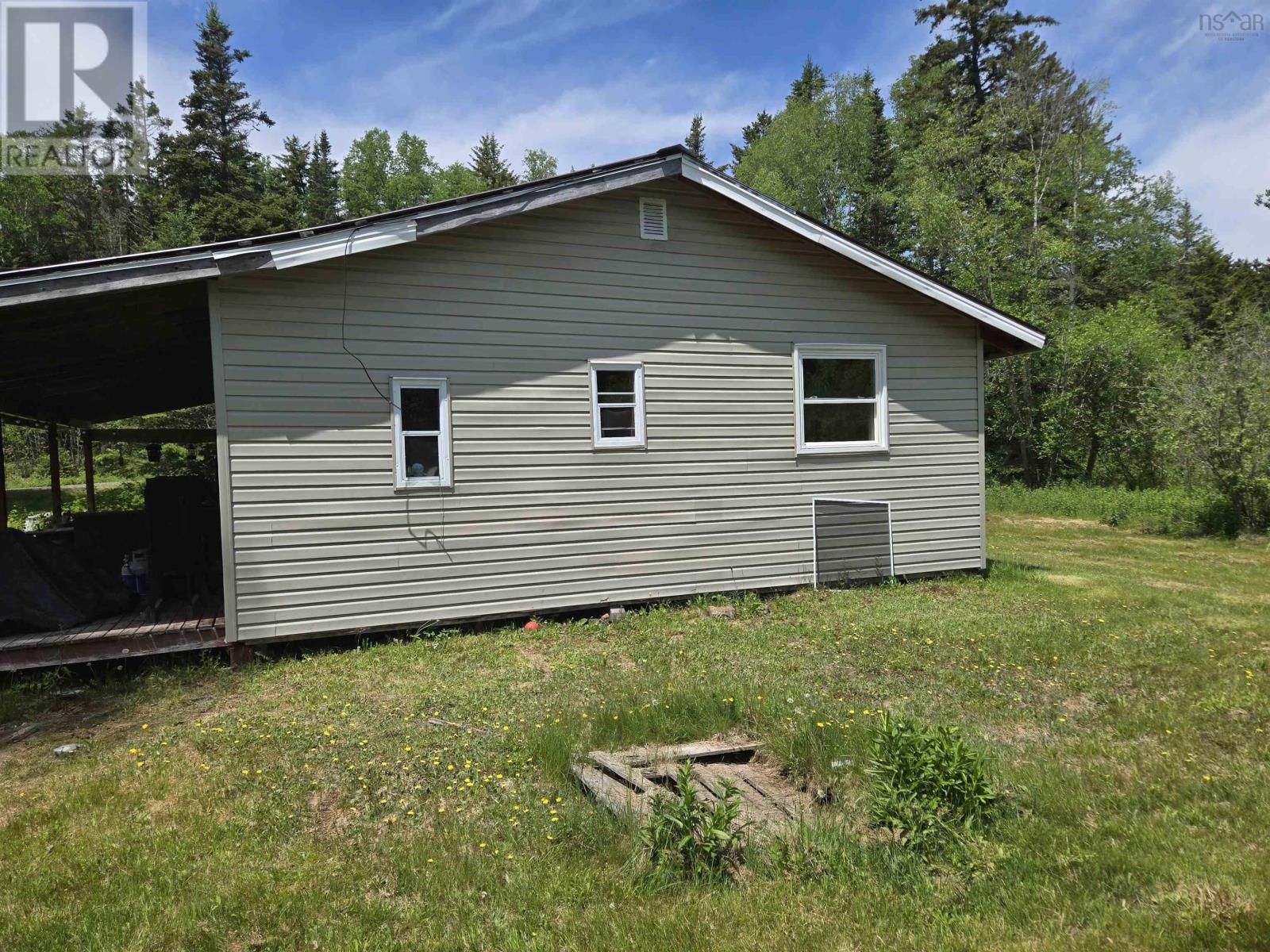 214 New Brittain Road, Five Islands, Nova Scotia  B0M 1J0 - Photo 3 - 202614531