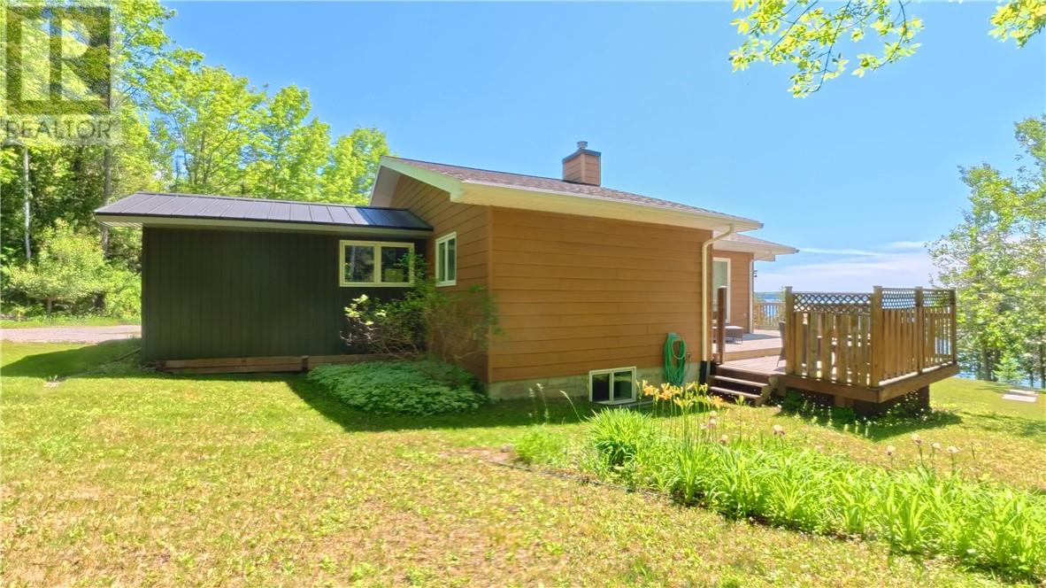 210 Kokomo Trail, Tehkummah, Ontario  P0P 2C0 - Photo 16 - 2127077