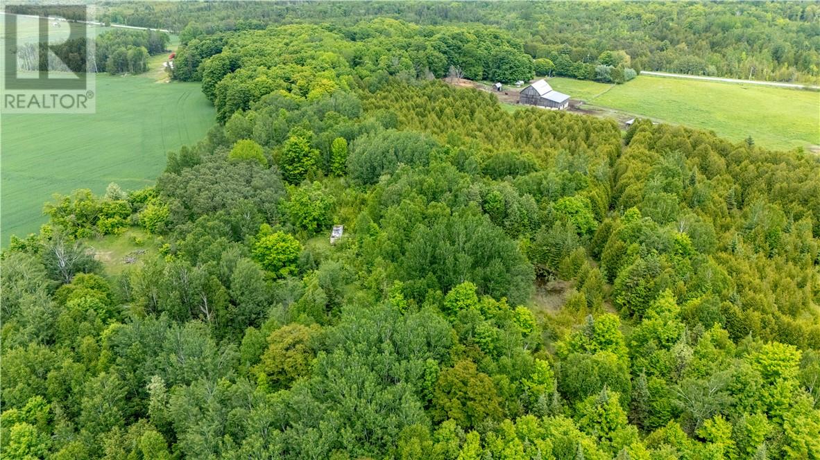 209 Cress, Mindemoya, Ontario  P0P 1S0 - Photo 38 - 2128528