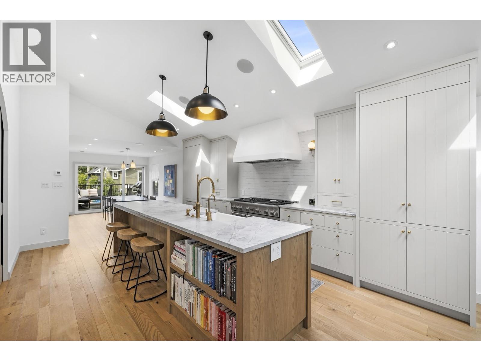 653 W 18th Avenue, Vancouver, British Columbia  V5Z 1V9 - Photo 4 - R3136209