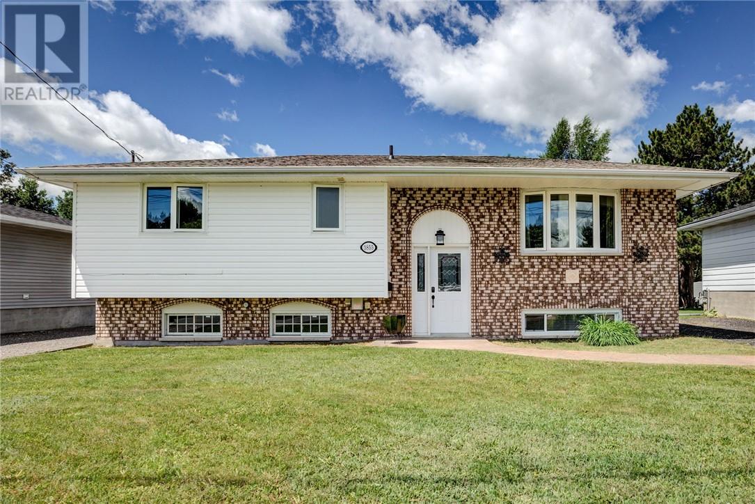 3855 Swanson, Val Caron, Ontario  P3N 1J4 - Photo 1 - 2128557