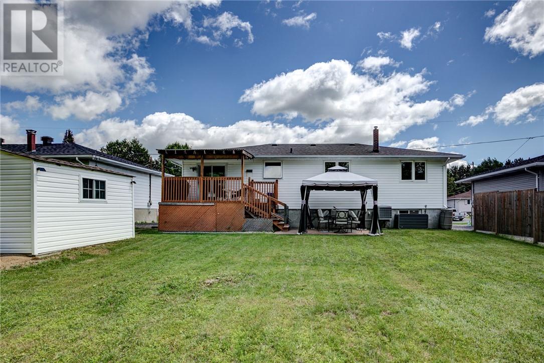 3855 Swanson, Val Caron, Ontario  P3N 1J4 - Photo 24 - 2128557