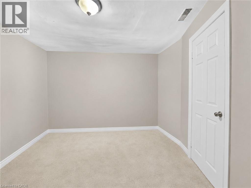 236 Marlborough Street, Brantford, Ontario  N3S 4T3 - Photo 13 - 40840035