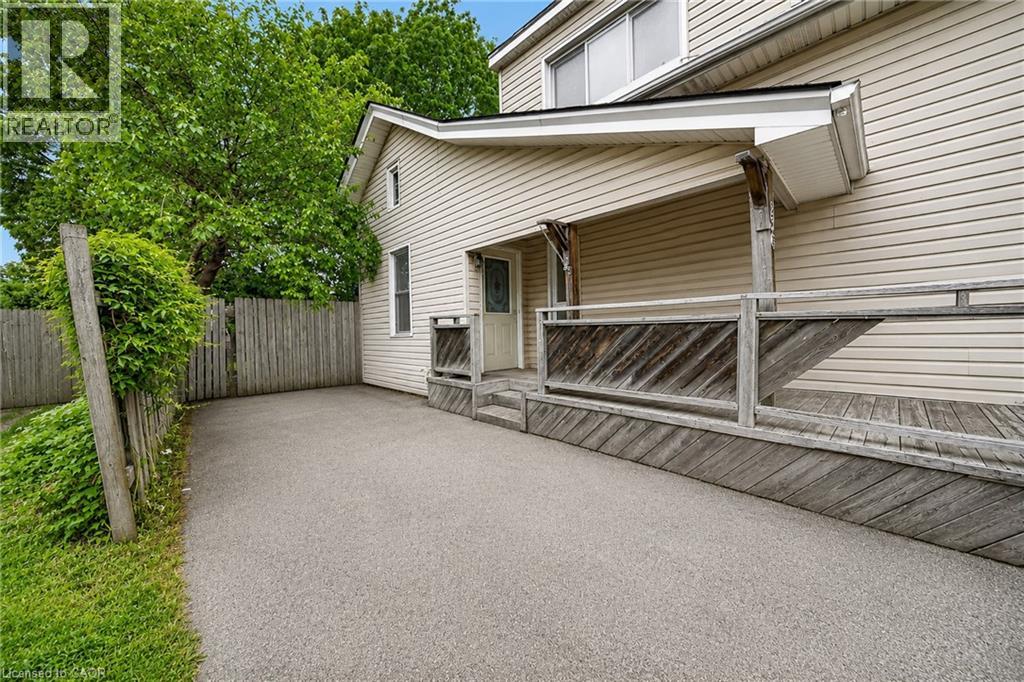 236 Marlborough Street, Brantford, Ontario  N3S 4T3 - Photo 18 - 40840035