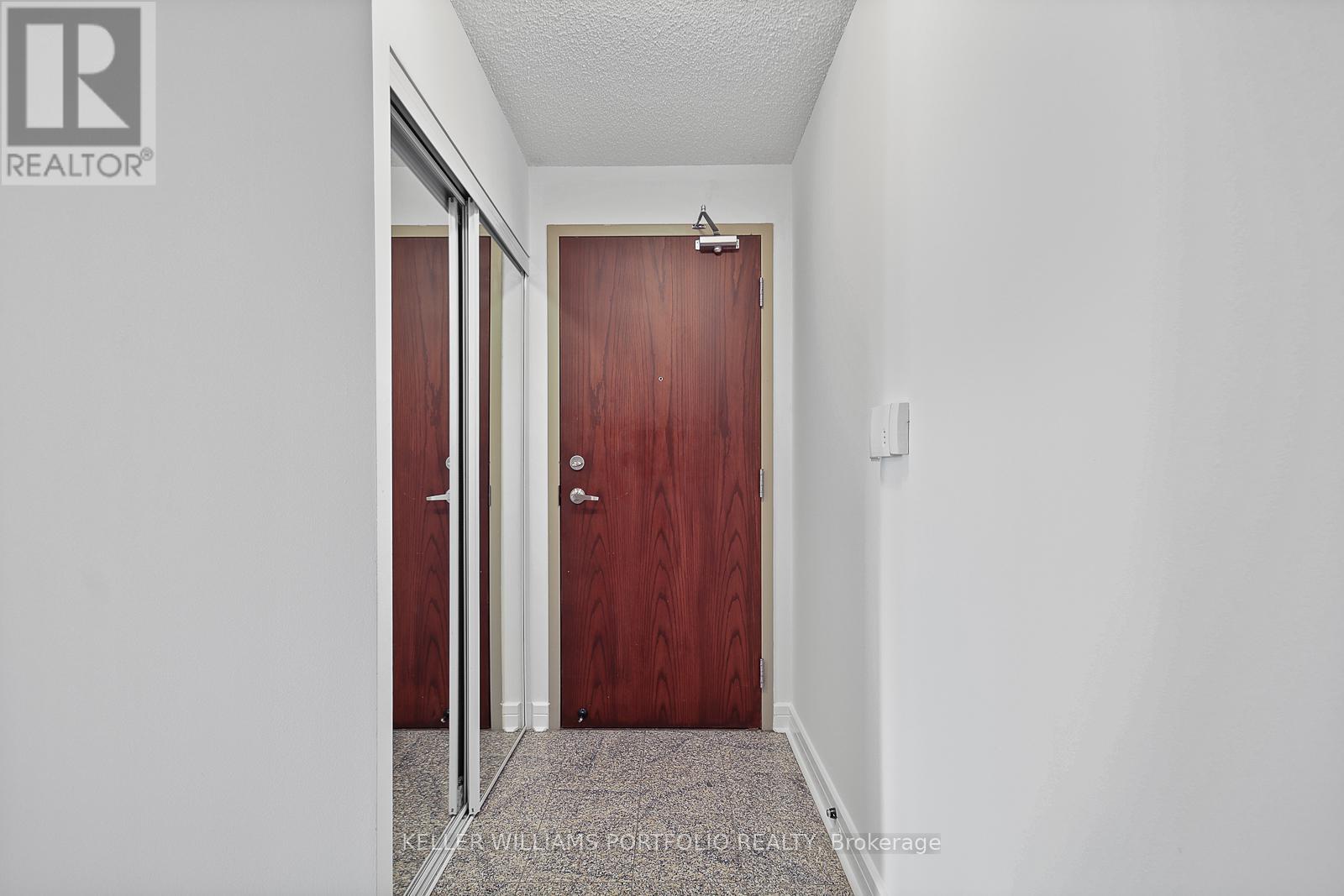 312 - 16 Harrison Garden Boulevard, Toronto, Ontario  M2N 7J6 - Photo 4 - C13450054