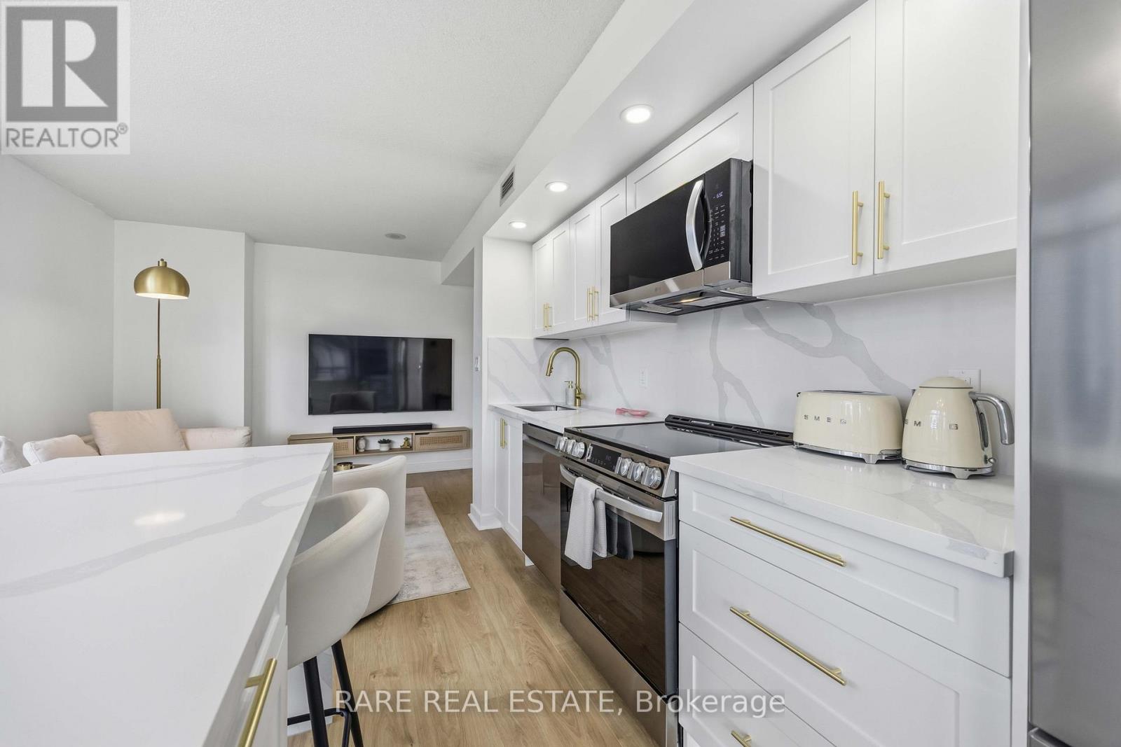 1002 - 4k Spadina Avenue, Toronto, Ontario  M5V 3Y4 - Photo 6 - C13450086