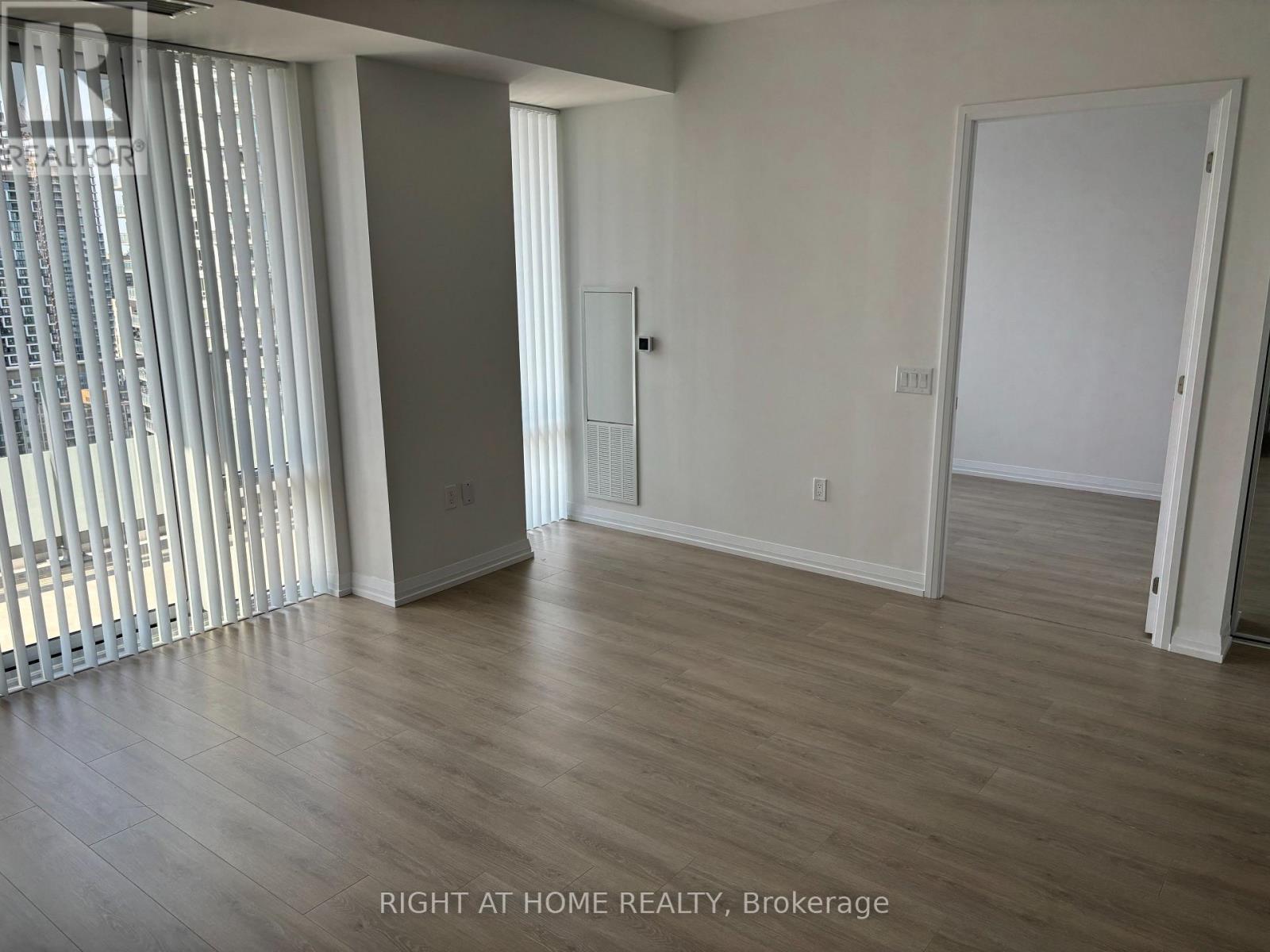3118 - 50 Dunfield Avenue, Toronto, Ontario M4S 0E4 - Photo 10 - C13450090