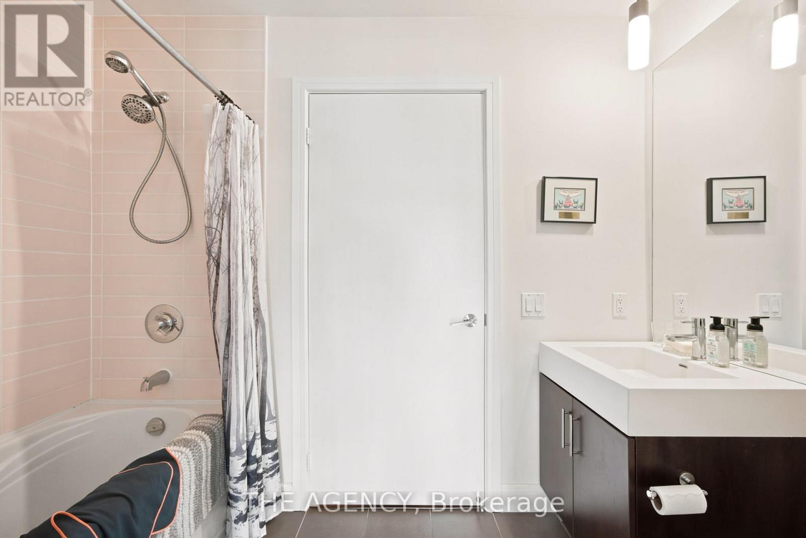 S1006 - 112 George Street, Toronto, Ontario  M5A 4P8 - Photo 17 - C13450142