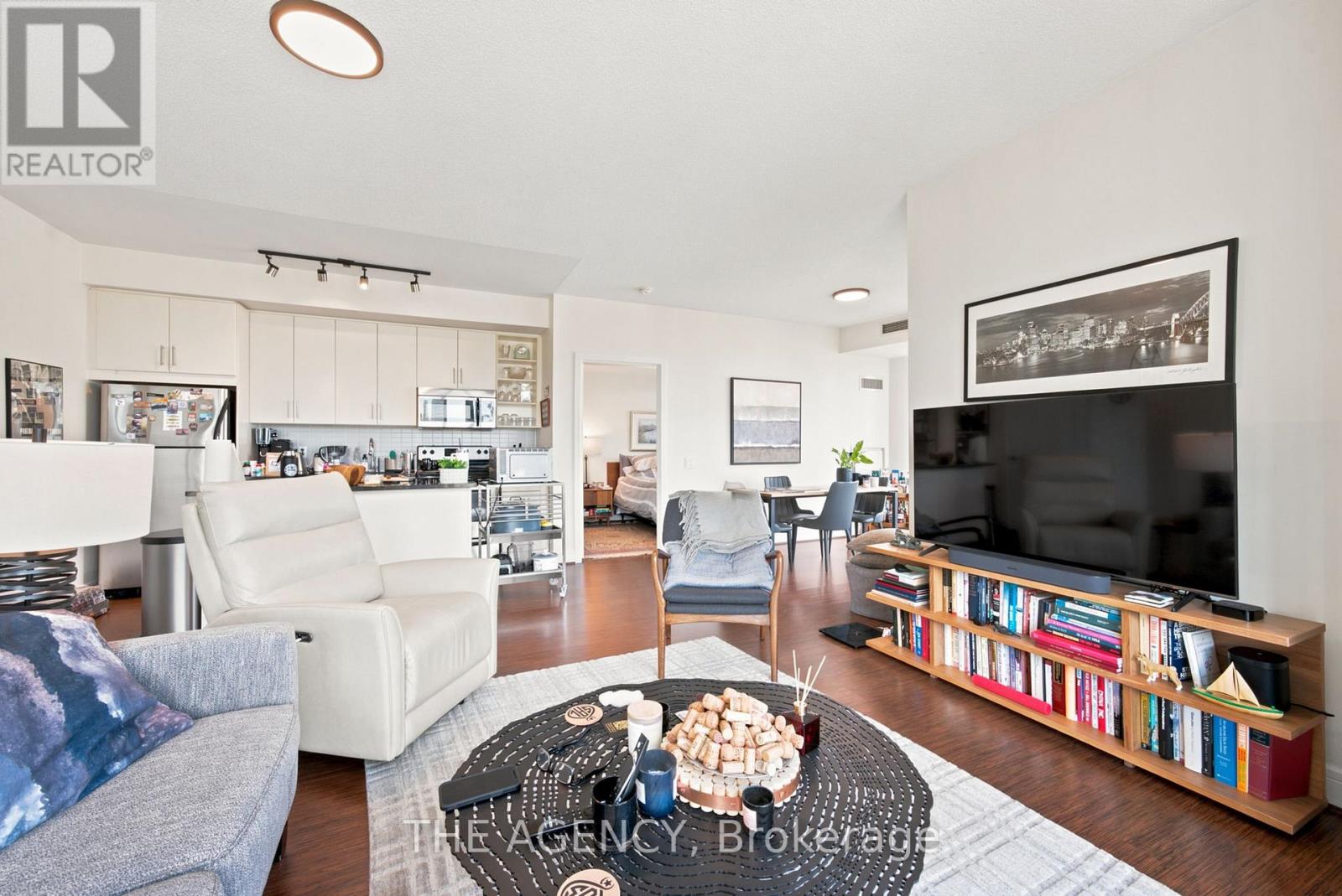 S1006 - 112 George Street, Toronto, Ontario  M5A 4P8 - Photo 3 - C13450142