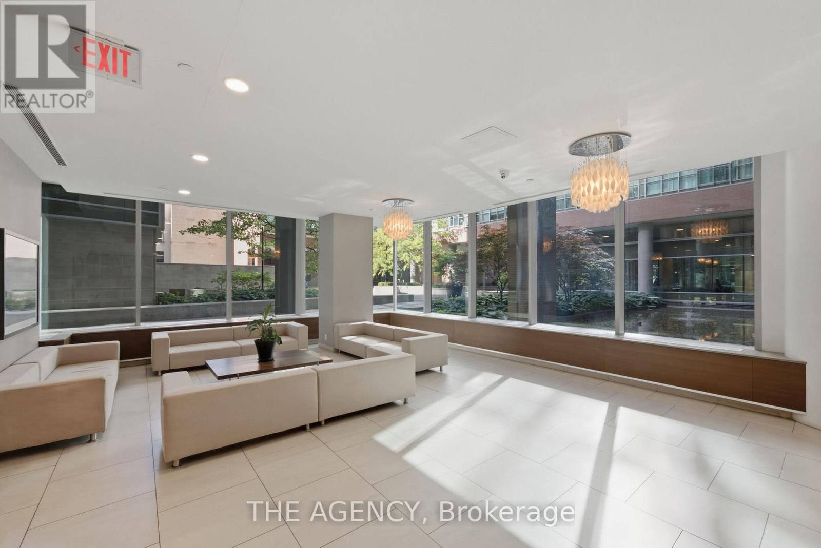 S1006 - 112 George Street, Toronto, Ontario  M5A 4P8 - Photo 4 - C13450142