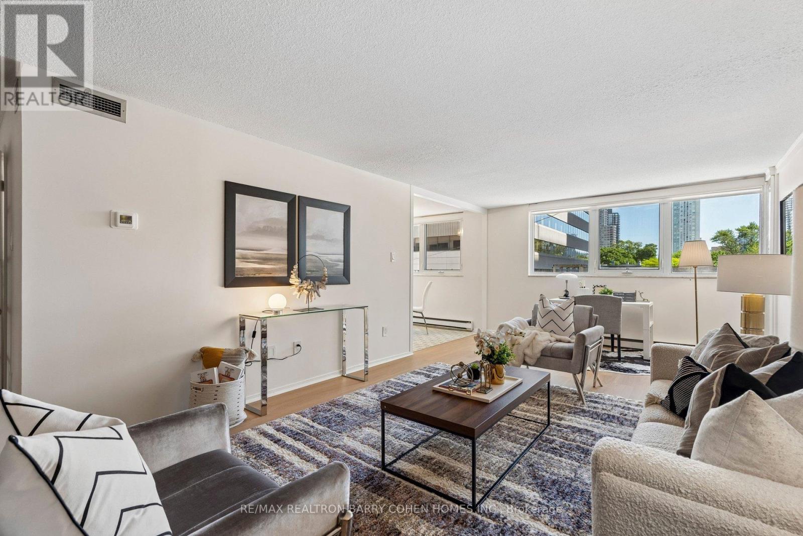 301 - 360 Bloor Street E, Toronto, Ontario  M4W 3M3 - Photo 12 - C13450144