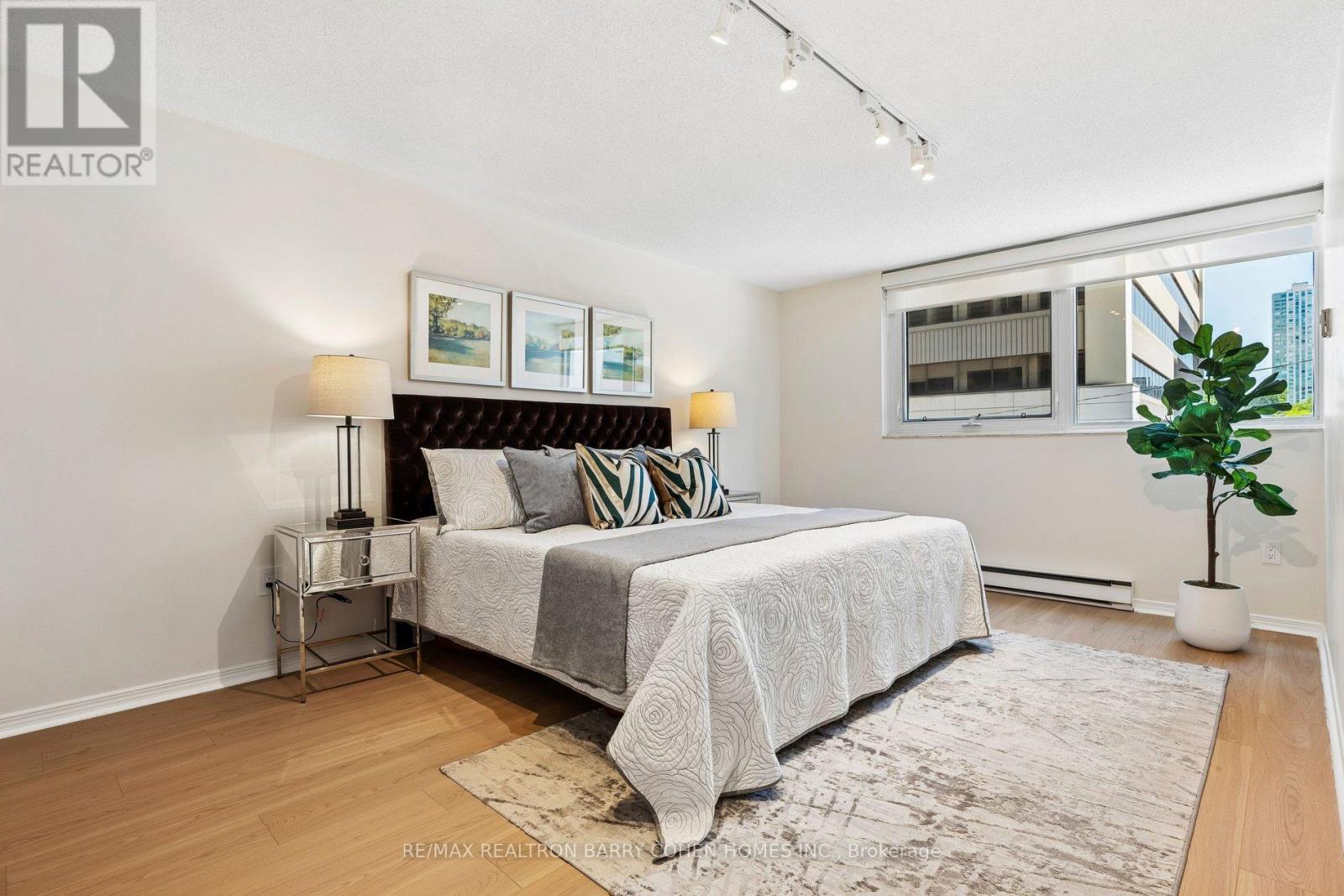 301 - 360 Bloor Street E, Toronto, Ontario  M4W 3M3 - Photo 25 - C13450144