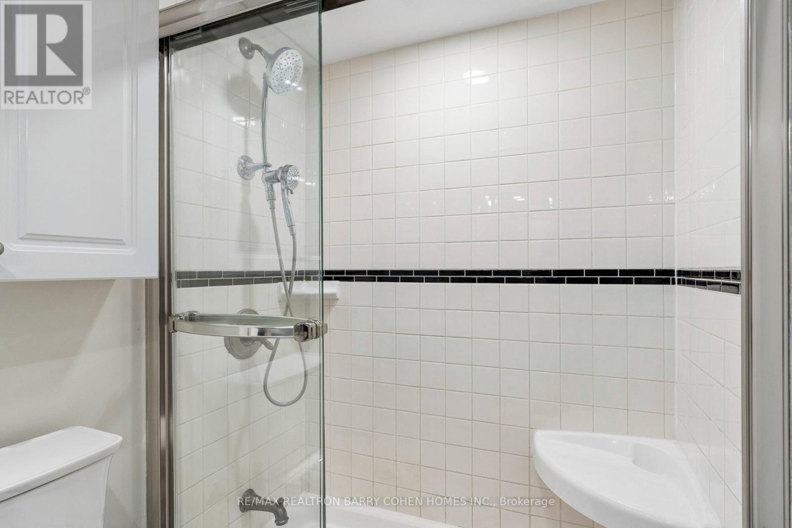 301 - 360 Bloor Street E, Toronto, Ontario  M4W 3M3 - Photo 32 - C13450144