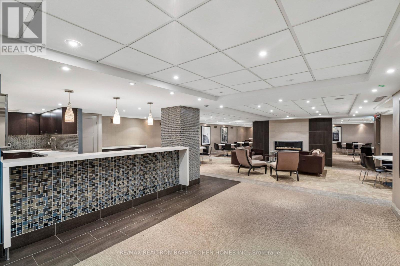 301 - 360 Bloor Street E, Toronto, Ontario  M4W 3M3 - Photo 40 - C13450144