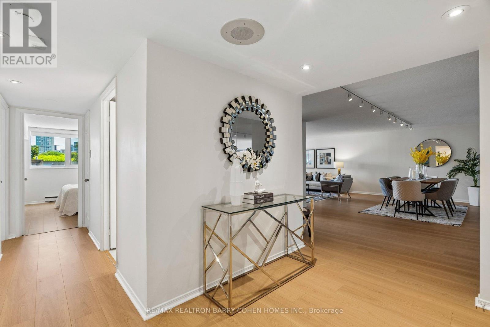 301 - 360 Bloor Street E, Toronto, Ontario  M4W 3M3 - Photo 5 - C13450144