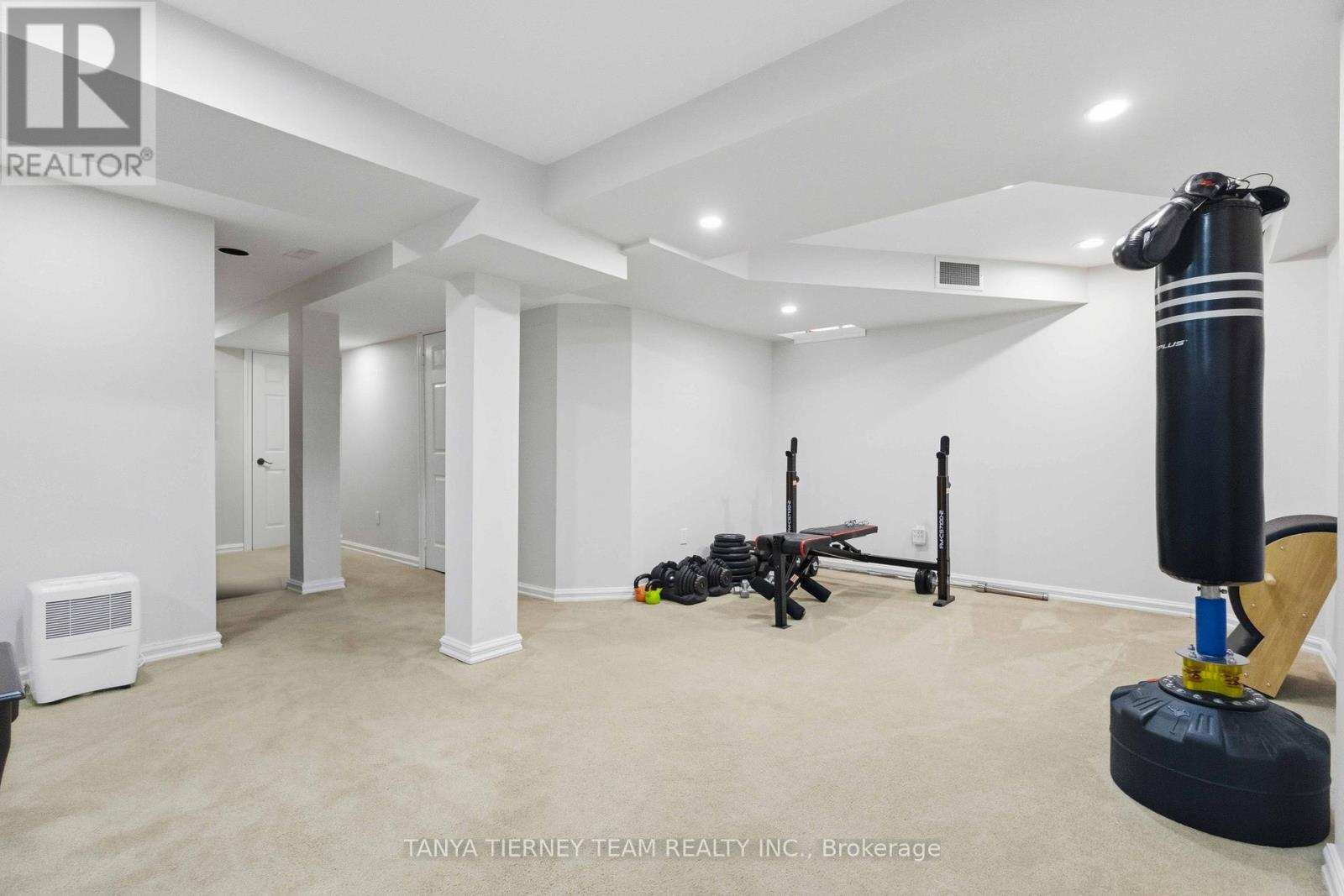 64 Tunney Place, Whitby, Ontario  L1M 2G5 - Photo 38 - E13450000