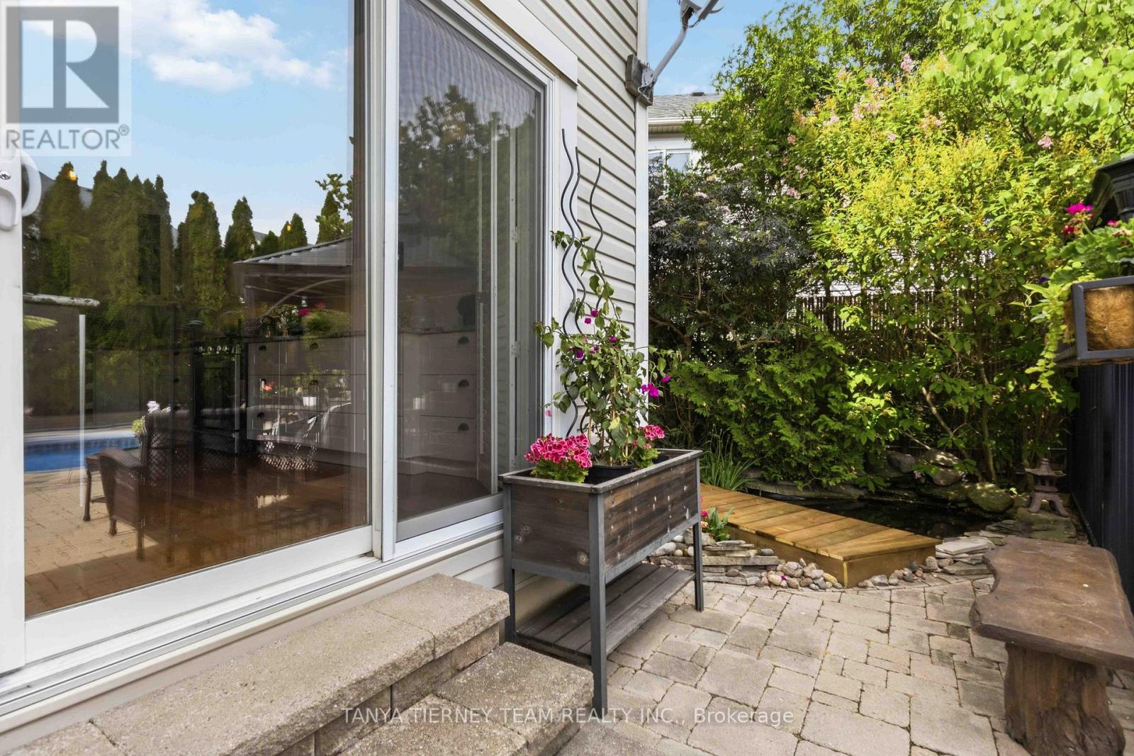 64 Tunney Place, Whitby, Ontario  L1M 2G5 - Photo 44 - E13450000