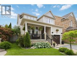 64 TUNNEY PLACE, Whitby, Ontario