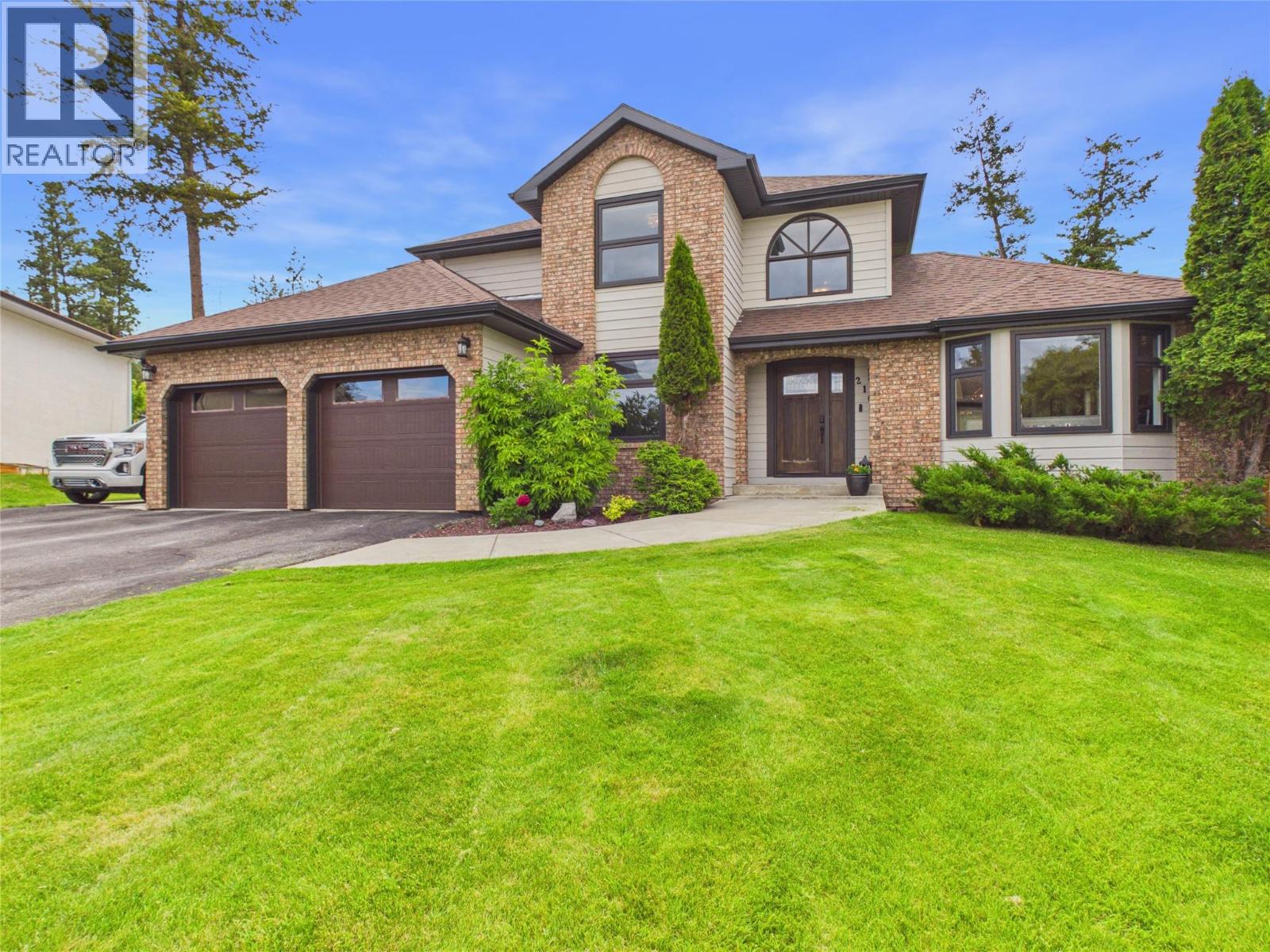 216 31st Avenue S, Cranbrook, British Columbia V1C 5W5 - Photo 3 - 10391408