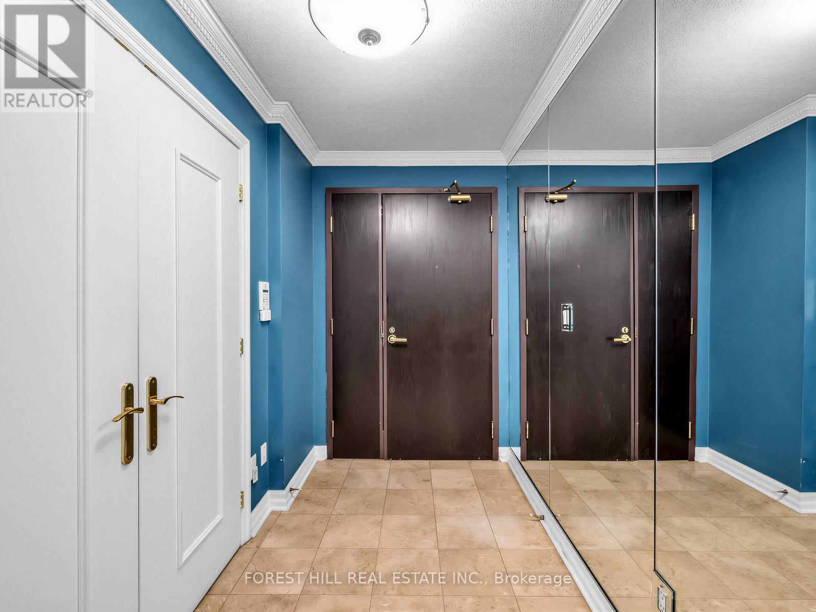 412 - 2727 YONGE STREET, Toronto, Ontario