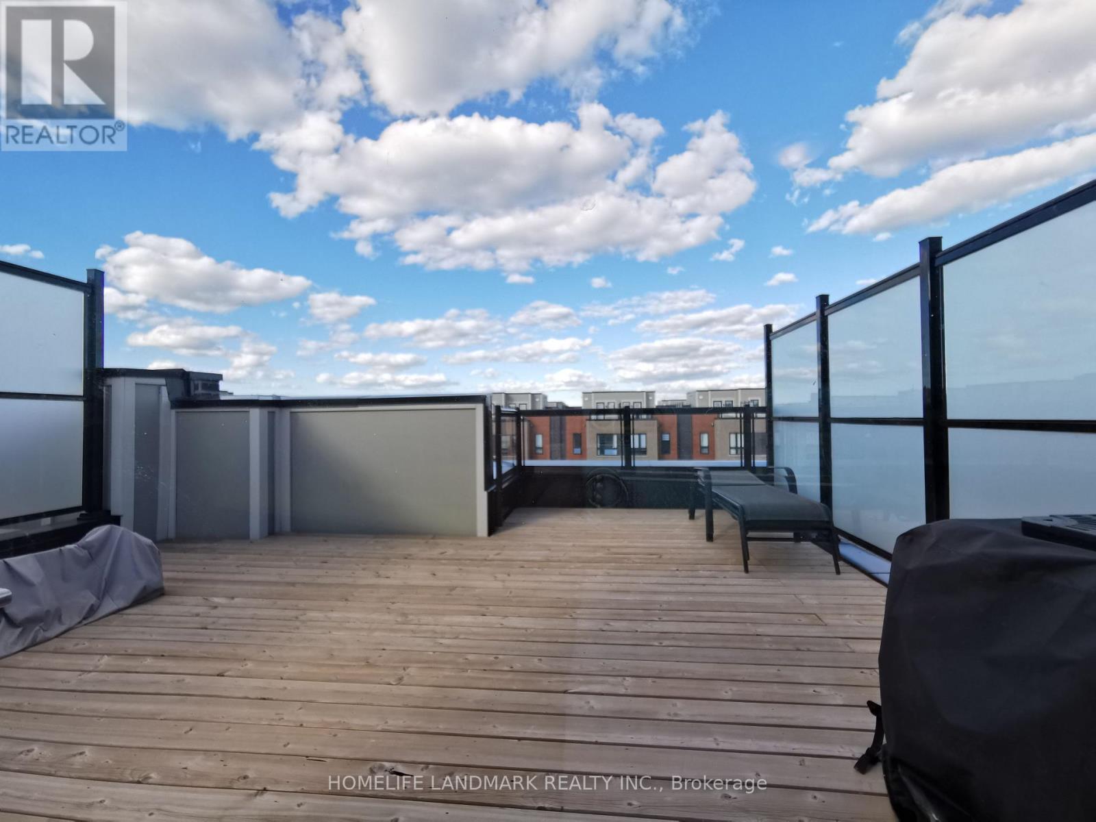 21 - 11 Lytham Green Circle, Newmarket, Ontario  L3Y 0H3 - Photo 16 - N13450030