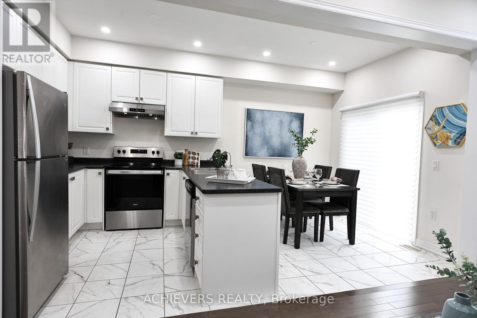54 Veterans Street, Bradford West Gwillimbury, Ontario  L3A 4L4 - Photo 14 - N13450118