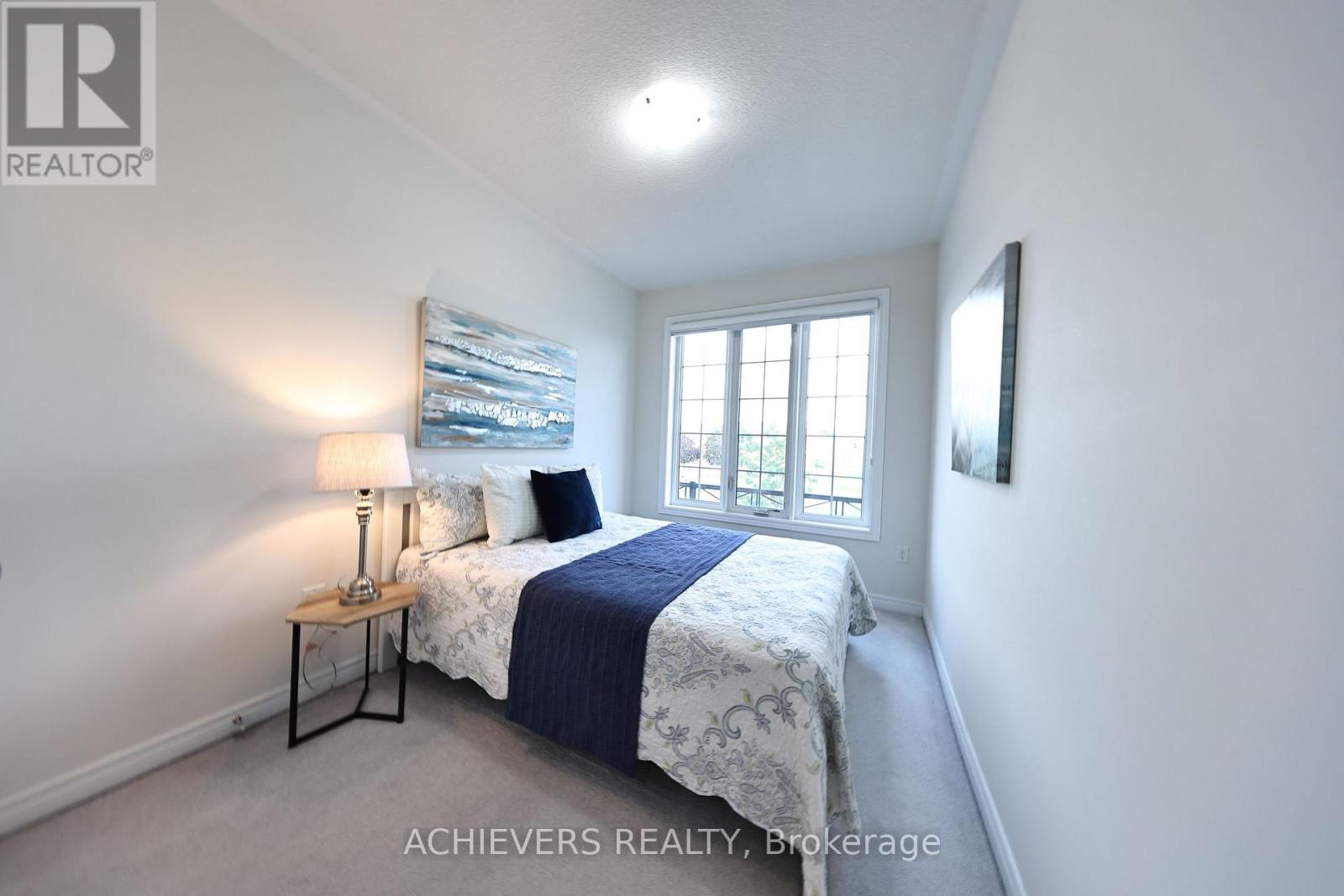 54 Veterans Street, Bradford West Gwillimbury, Ontario  L3A 4L4 - Photo 34 - N13450118