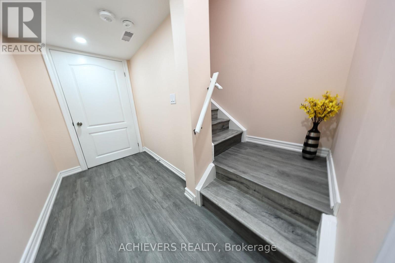 54 Veterans Street, Bradford West Gwillimbury, Ontario  L3A 4L4 - Photo 41 - N13450118