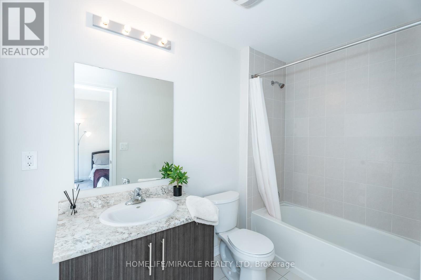 5 Ainslie Hill Crescent, Georgina, Ontario  L0E 1R0 - Photo 35 - N13450152
