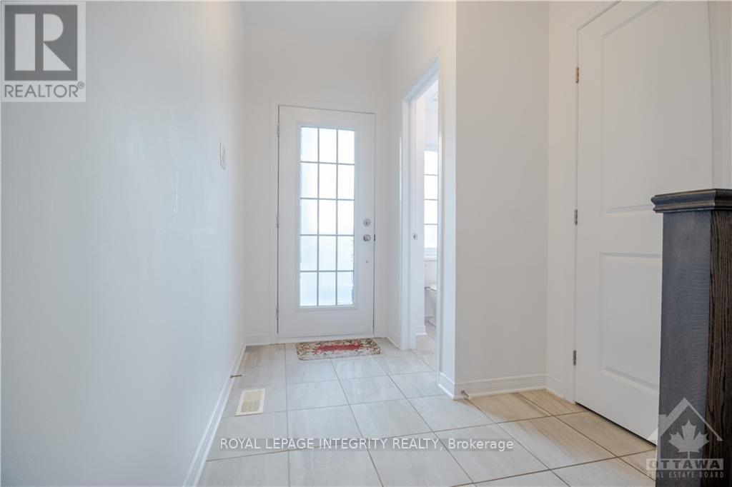 190 Camden Private, Ottawa, Ontario  K2J 6J1 - Photo 3 - X13450468
