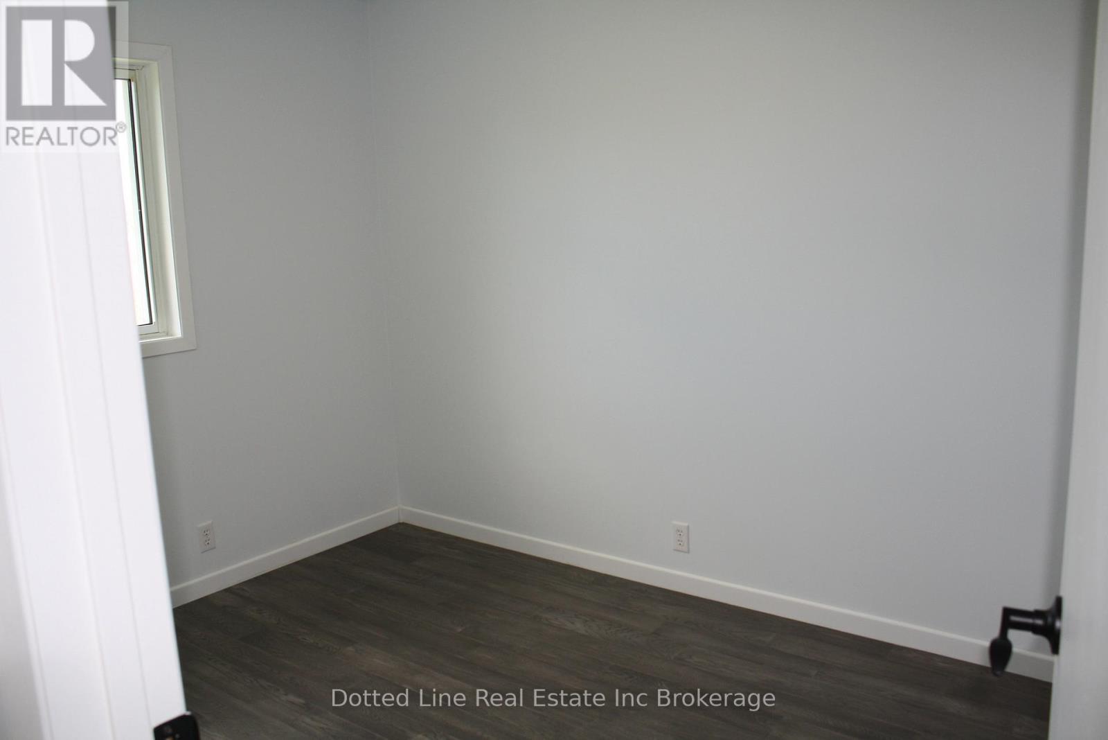 2831 Lakeshore Road, Norfolk, Ontario  N0E 1M0 - Photo 15 - X13450302