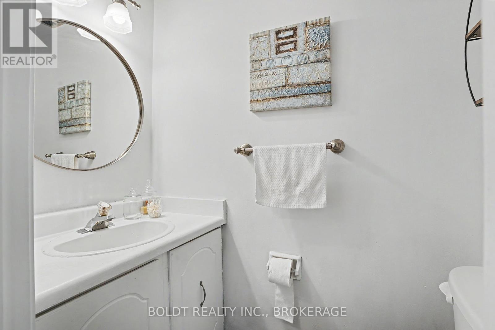 52 - 242 Lakeport Road, St. Catharines, Ontario  L2N 6V2 - Photo 4 - X13450326