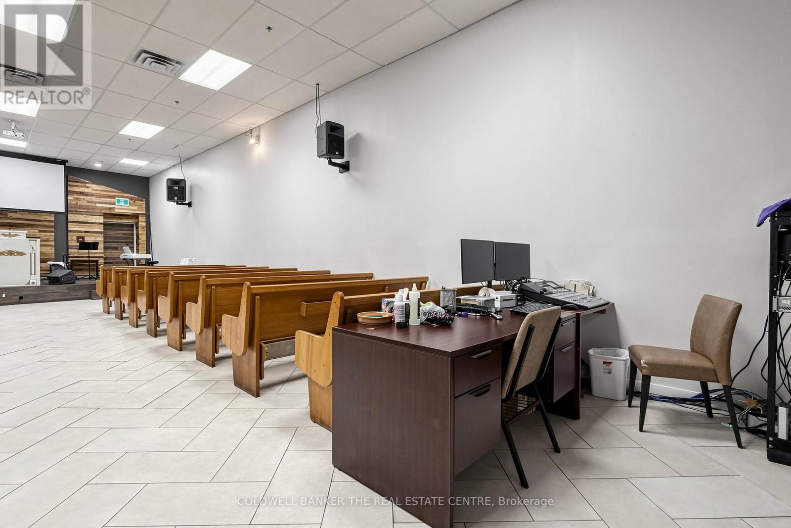 34 - 94 Kenhar Drive, Toronto, Ontario  M9L 1N2 - Photo 20 - W13450008