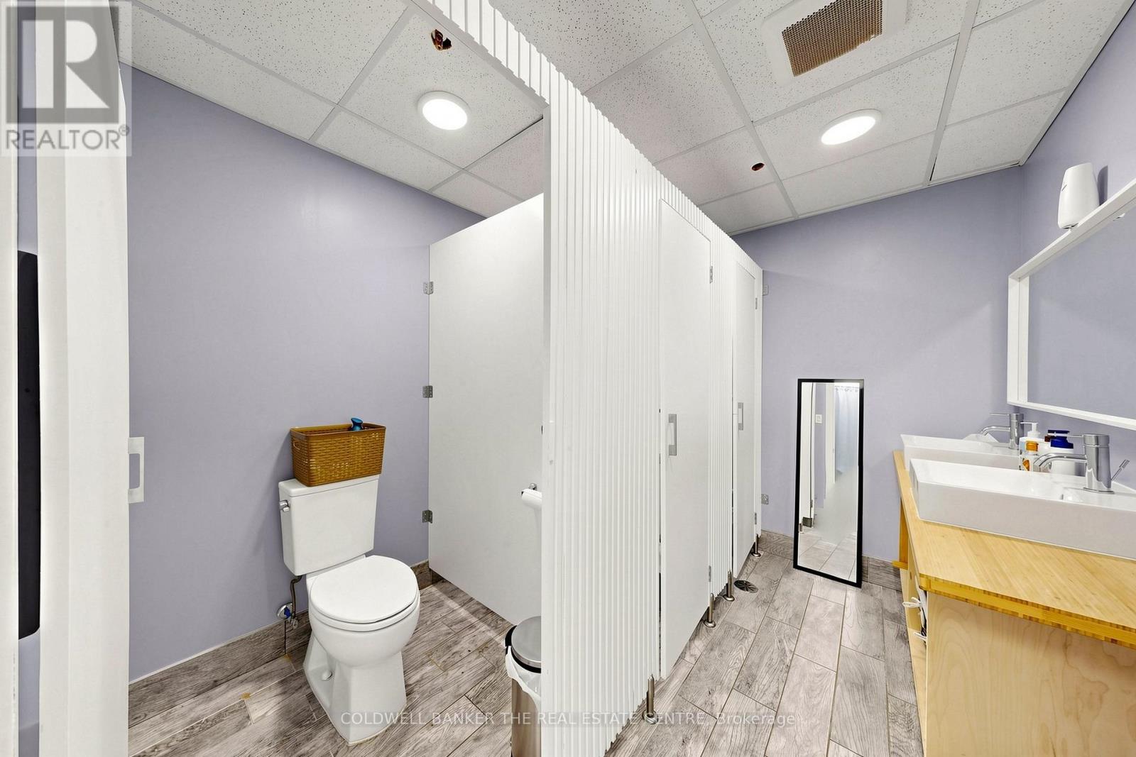 34 - 94 Kenhar Drive, Toronto, Ontario  M9L 1N2 - Photo 25 - W13450008