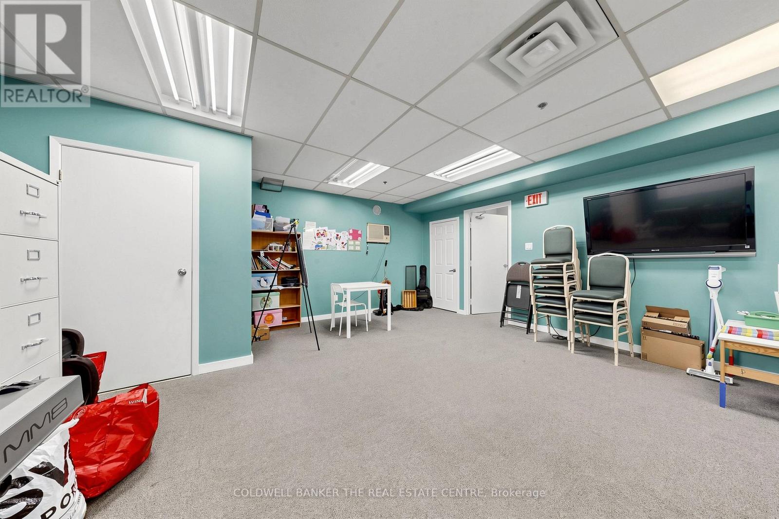 34 - 94 Kenhar Drive, Toronto, Ontario  M9L 1N2 - Photo 30 - W13450008