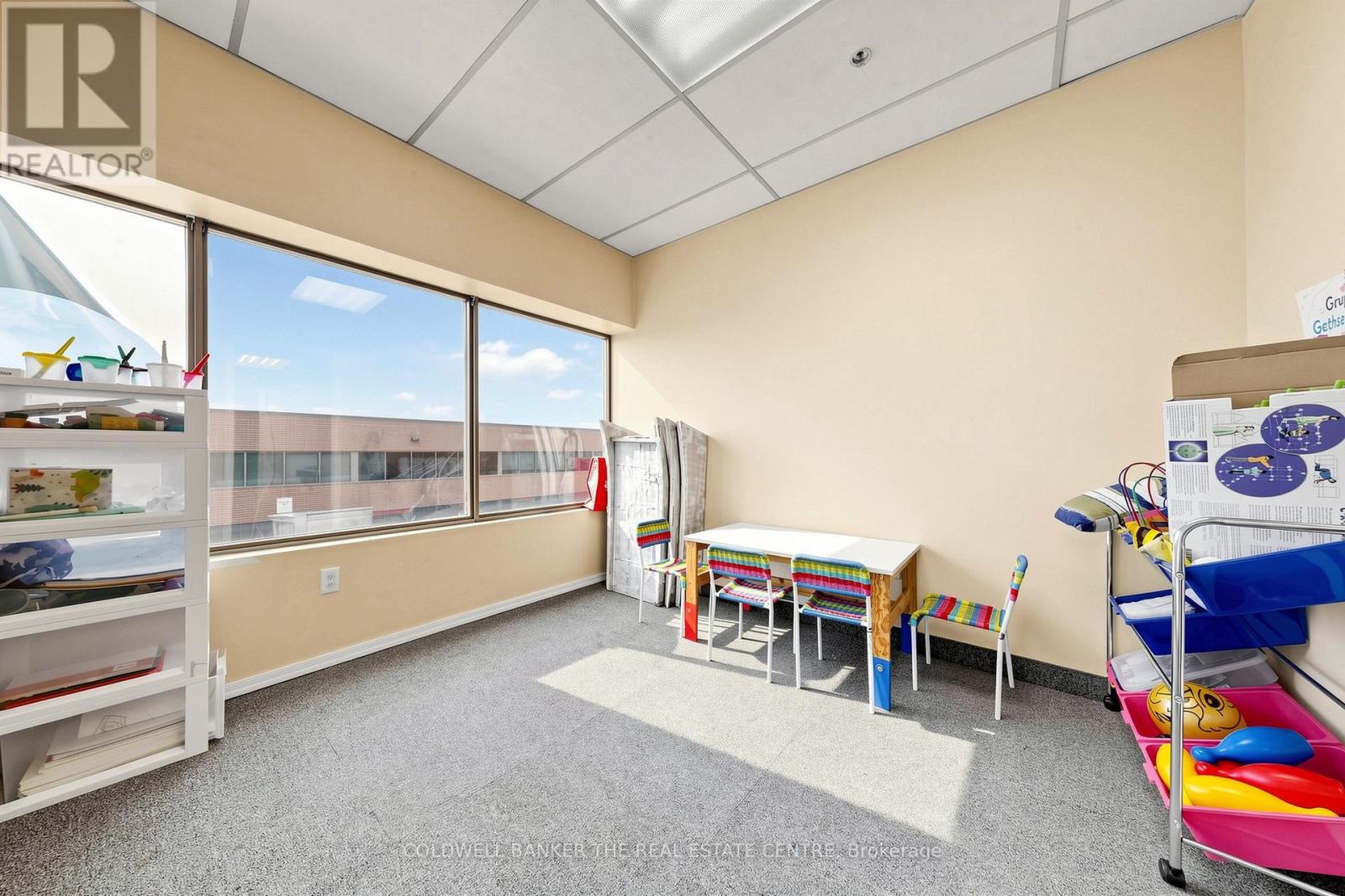 34 - 94 Kenhar Drive, Toronto, Ontario  M9L 1N2 - Photo 36 - W13450008