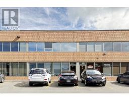 34 - 94 KENHAR DRIVE, Toronto, Ontario