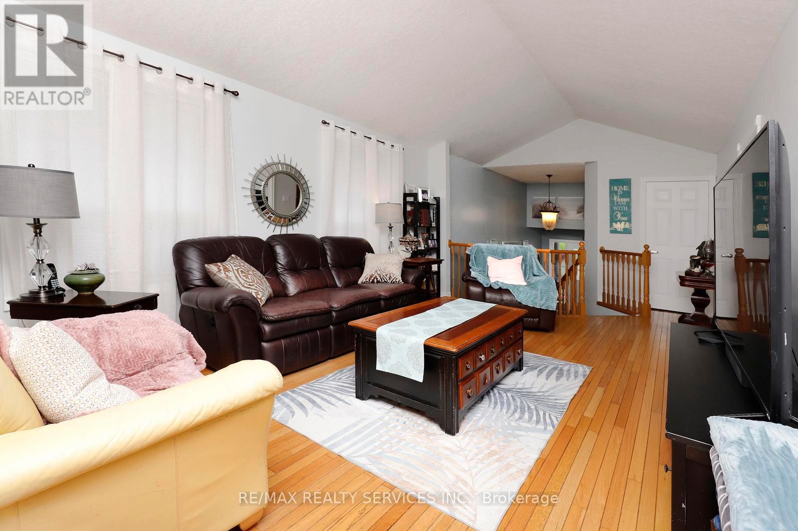 101 Glengarry Road, Orangeville, Ontario  L9W 5E4 - Photo 10 - W13450036