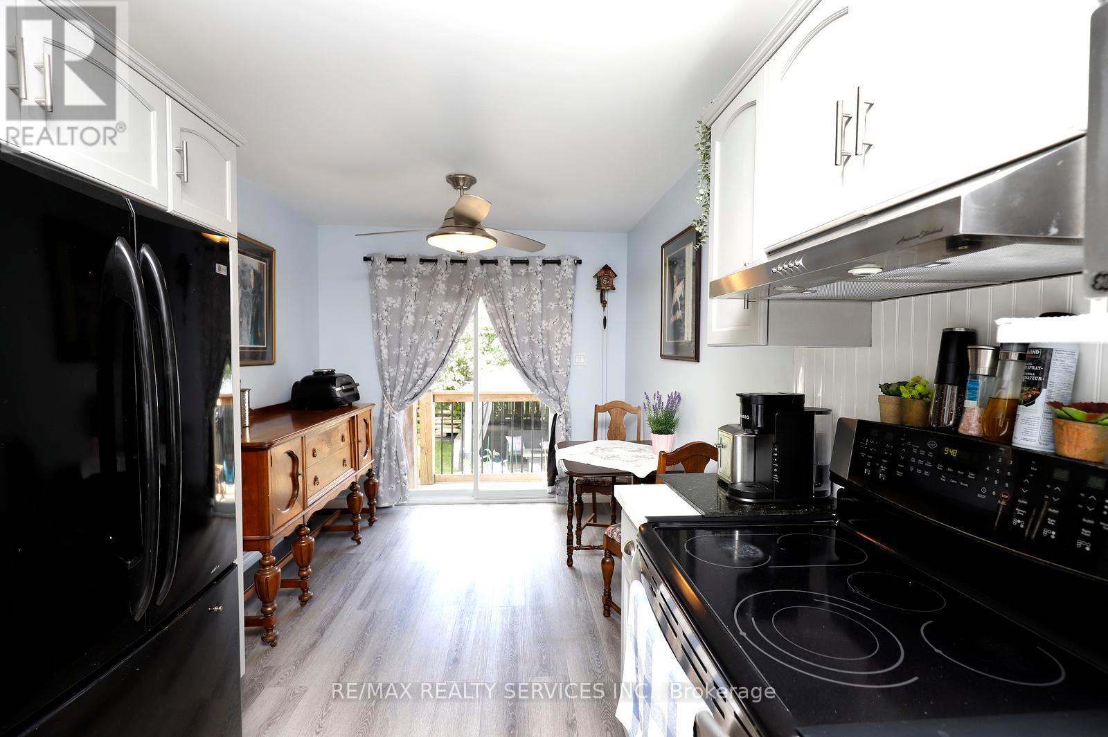 101 Glengarry Road, Orangeville, Ontario  L9W 5E4 - Photo 14 - W13450036