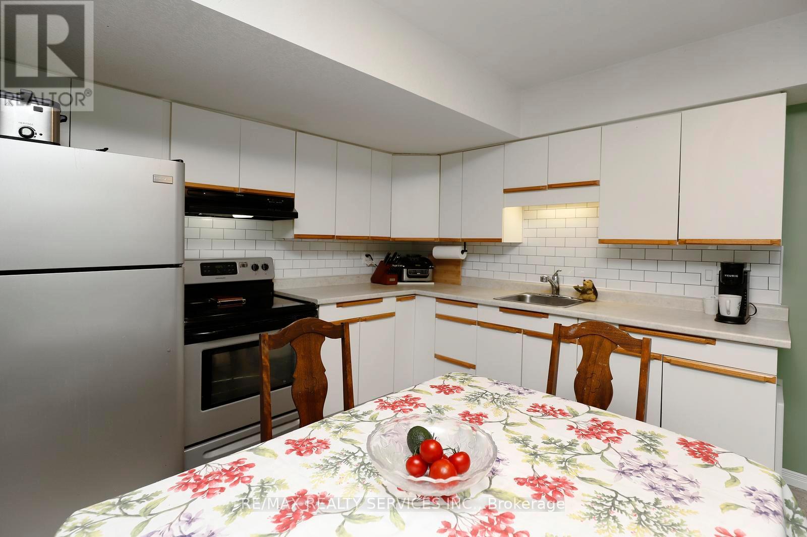101 Glengarry Road, Orangeville, Ontario  L9W 5E4 - Photo 25 - W13450036