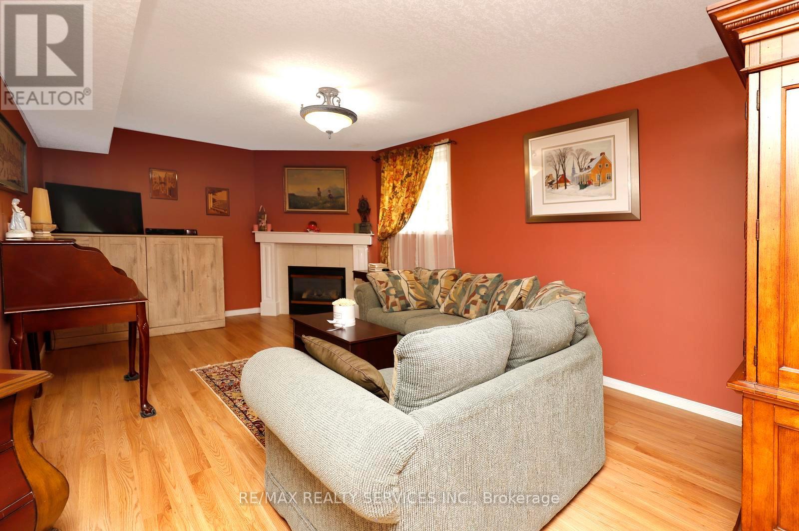 101 Glengarry Road, Orangeville, Ontario  L9W 5E4 - Photo 28 - W13450036