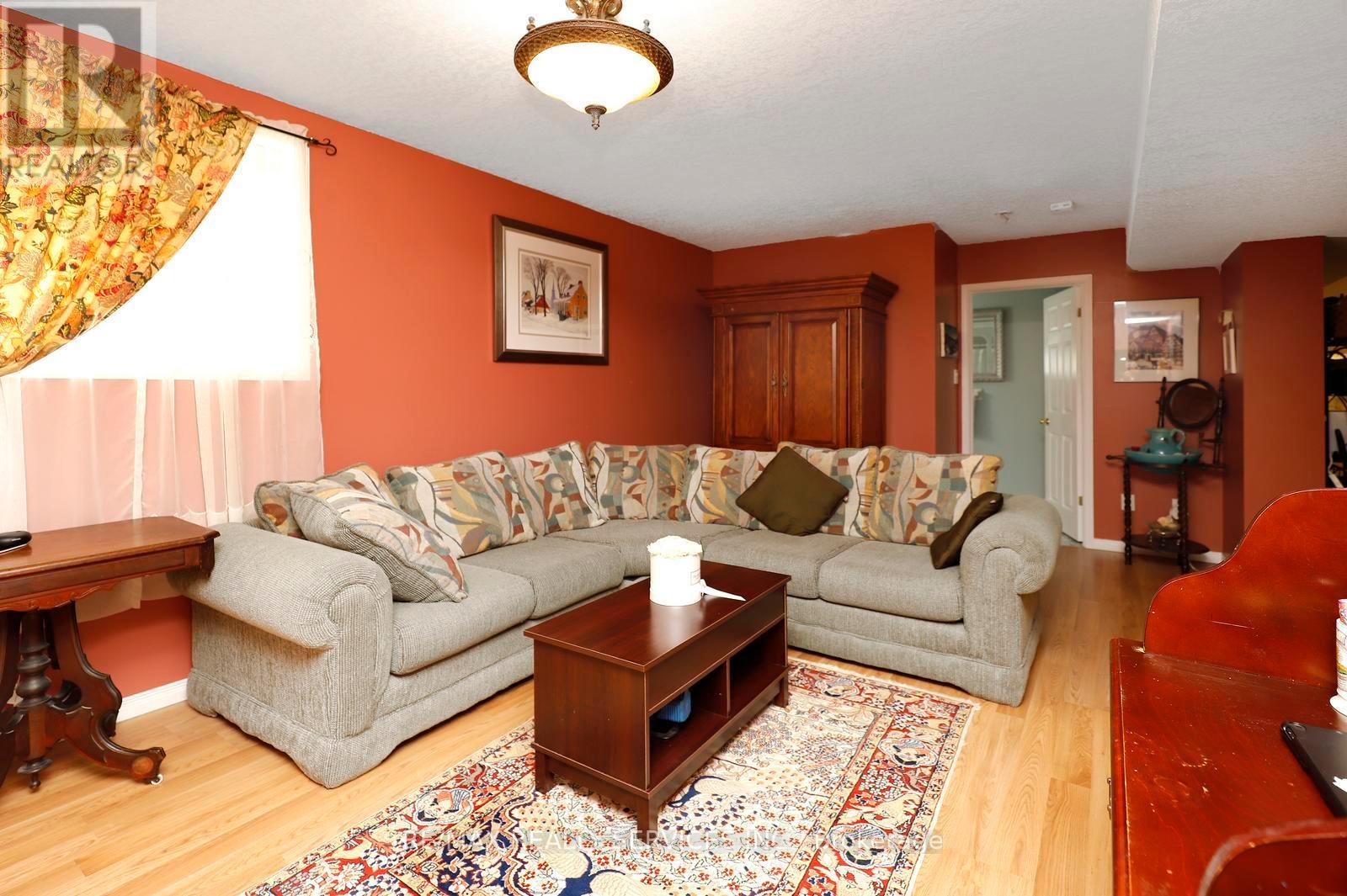 101 Glengarry Road, Orangeville, Ontario  L9W 5E4 - Photo 31 - W13450036