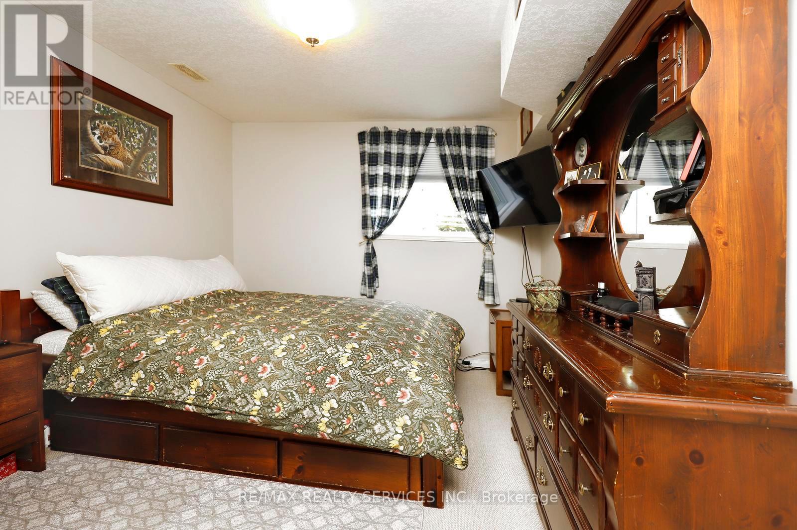 101 Glengarry Road, Orangeville, Ontario  L9W 5E4 - Photo 34 - W13450036