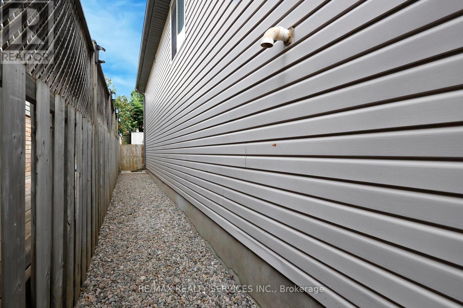 101 Glengarry Road, Orangeville, Ontario  L9W 5E4 - Photo 44 - W13450036