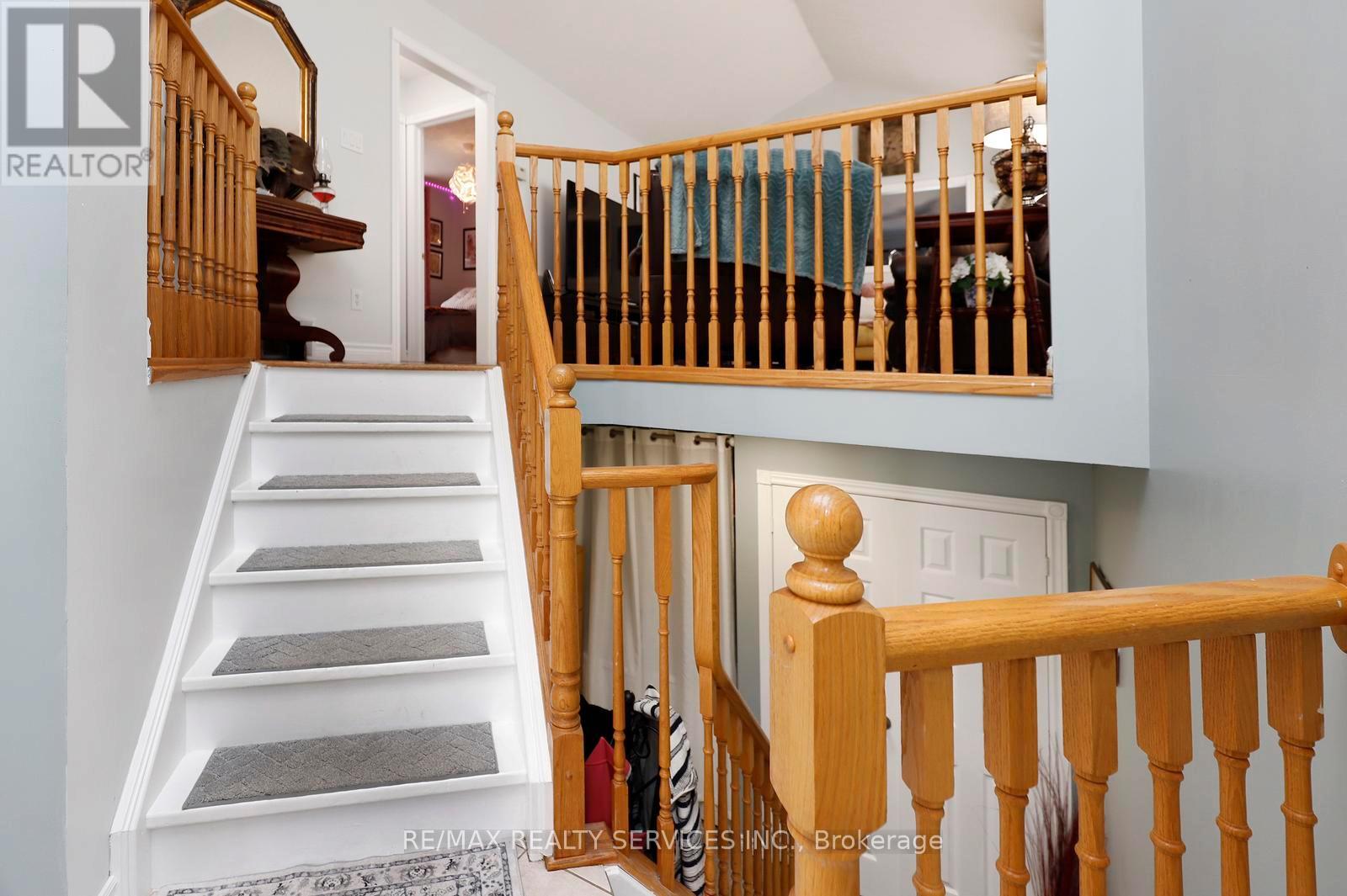 101 Glengarry Road, Orangeville, Ontario  L9W 5E4 - Photo 7 - W13450036
