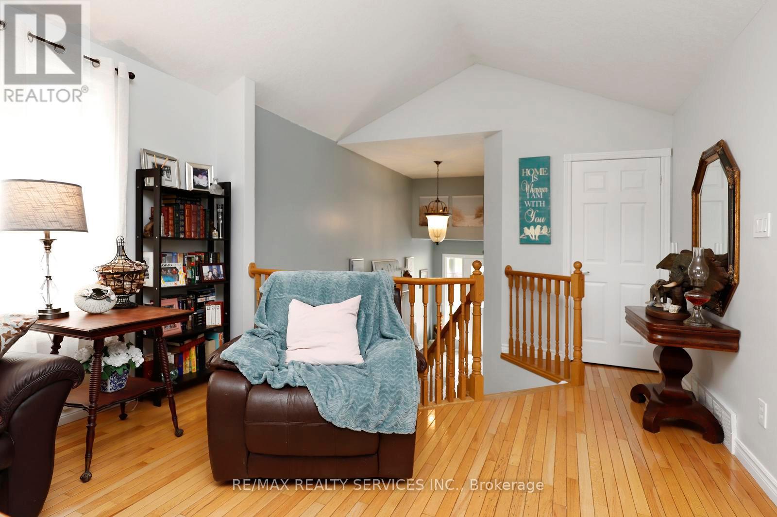 101 Glengarry Road, Orangeville, Ontario  L9W 5E4 - Photo 8 - W13450036