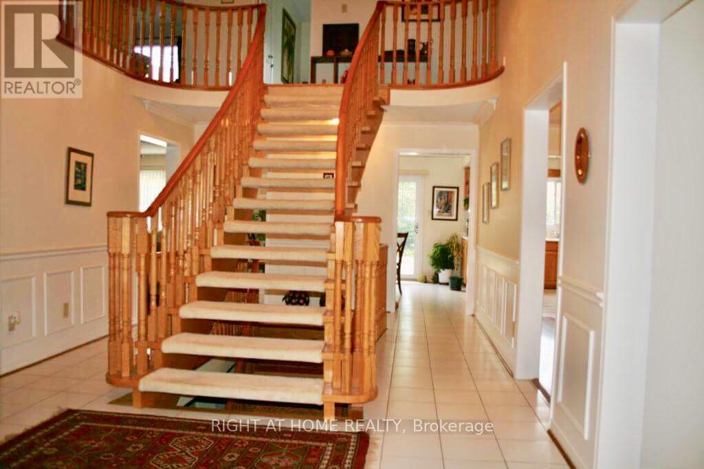 1515 Stationmaster Lane, Oakville, Ontario  L6M 3A8 - Photo 2 - W13450052