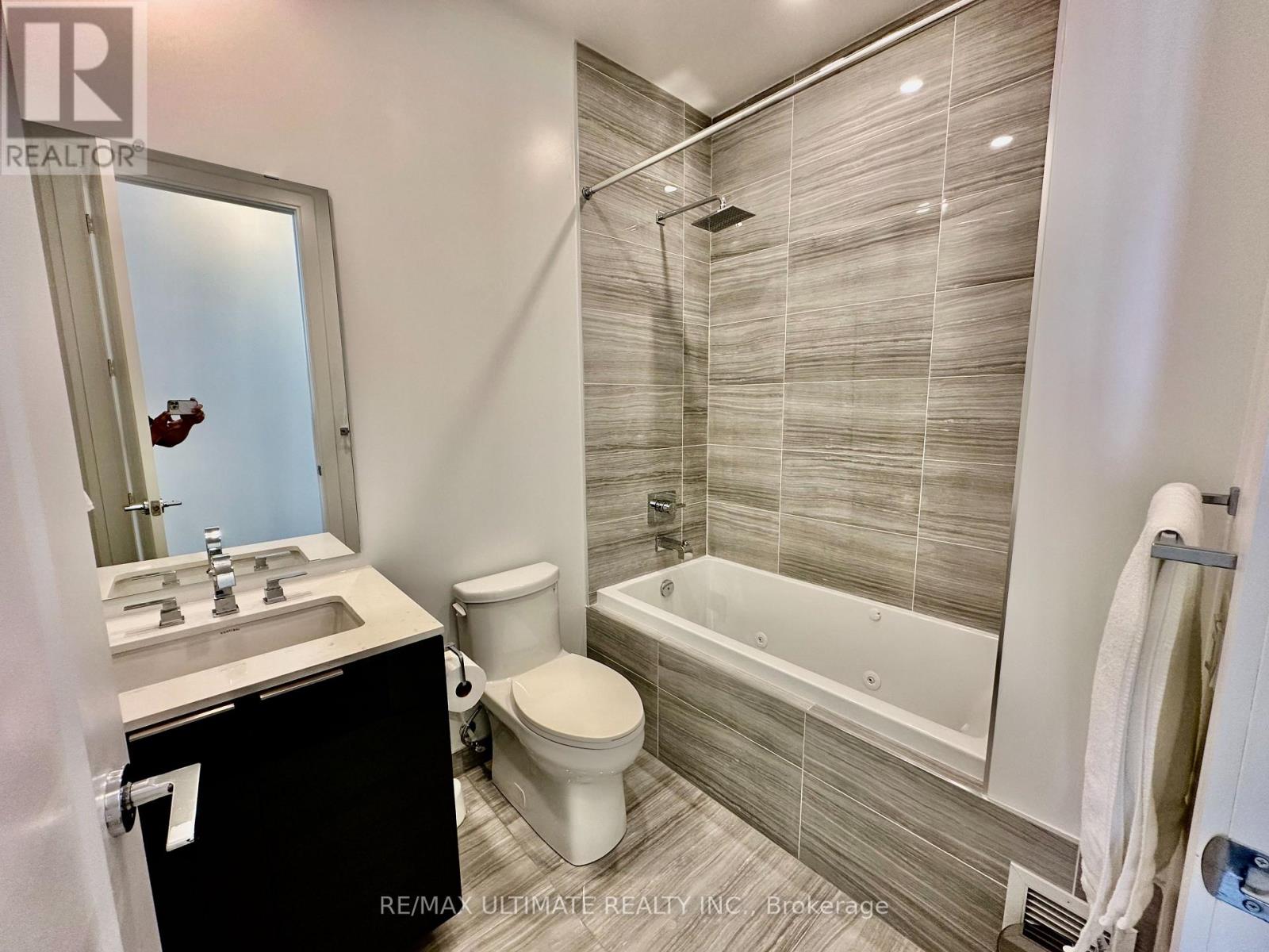 Uph06 - 65 Annie Craig Drive, Toronto, Ontario  M8V 0G3 - Photo 25 - W13450062